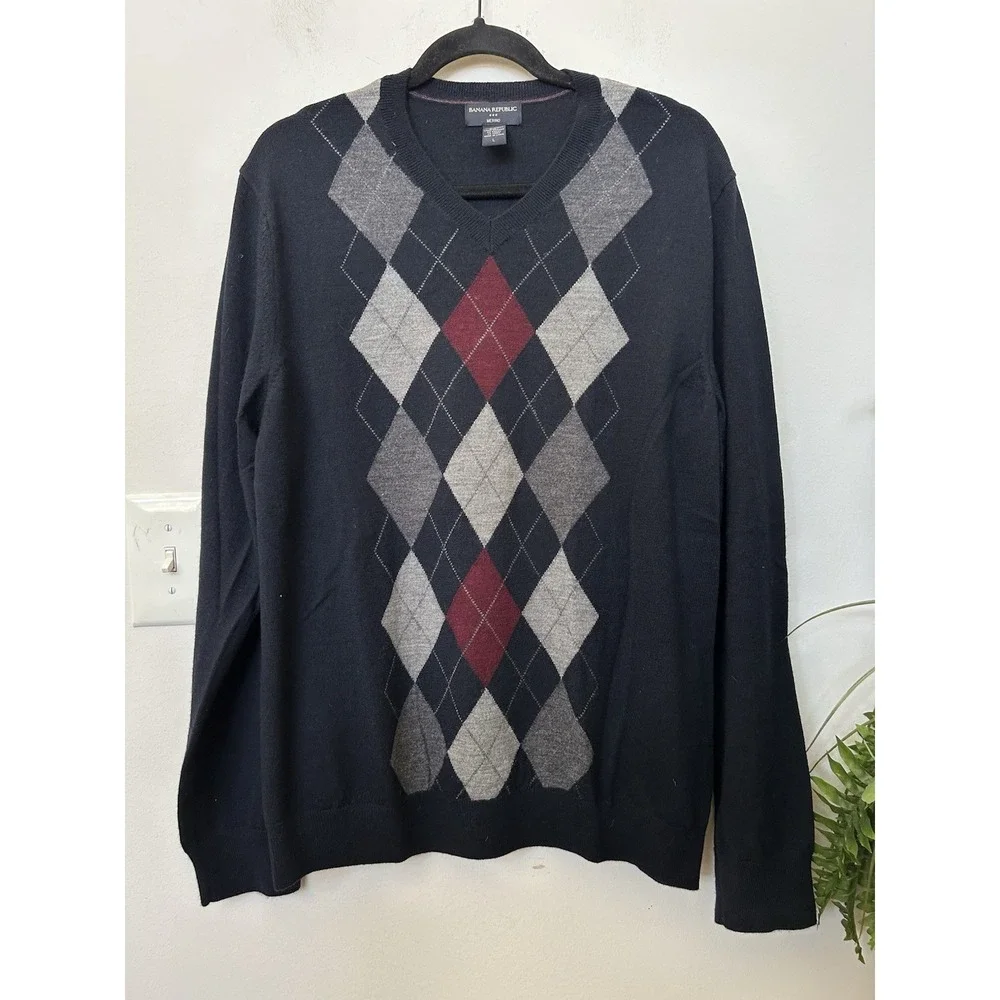 Banana Republic Mens L 100% Merino Wool Argyle V-Neck Sweater Navy Blue Classic